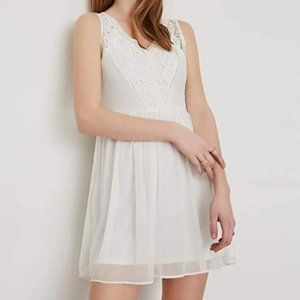 Vero Moda White Lace Flowy Dress